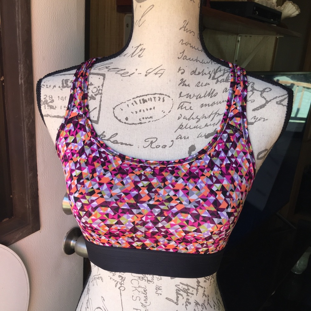 Women’s Victoria secret sport sports bra - Picture 14 of 16